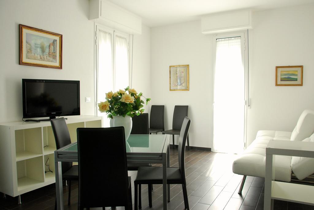 Casa Vacanze Aurora Centro Rímini Habitación foto